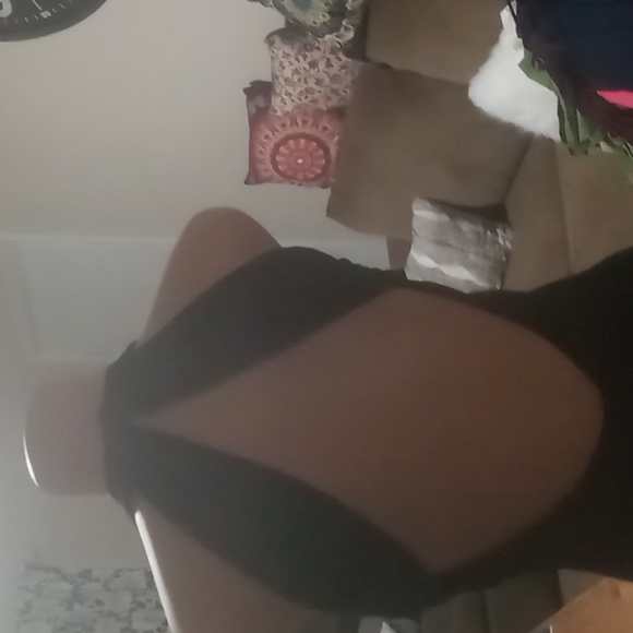 Dress - Picture 4 of 4